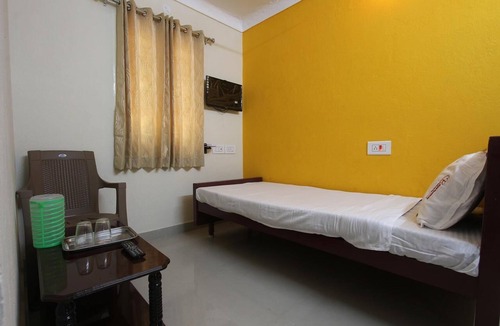 Thanjavur House | Crazy Homes Stay with Classic Rooms@Thanjavur