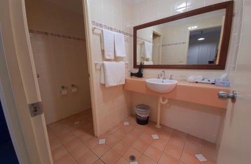 Rockhampton Hotel | Criterion Hotel-Motel Rockhampton
