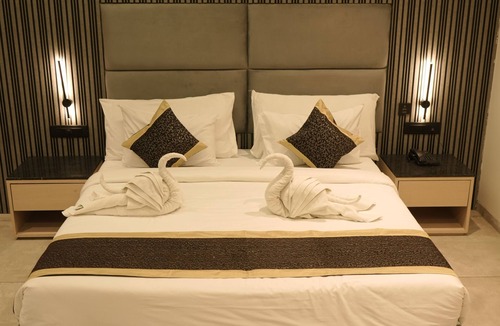 Bhilwara Hotel | CROWN PARK LUXURY HOTEL