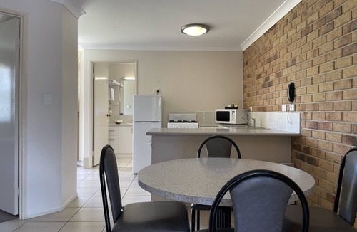 Crows Nest Hotel | Crows Nest Motel