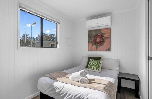 Crows Nest Hotel | Crows Nest Tourist Park