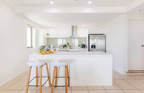 Darwin City Centre Apartment | Crystal Waterfront A Panoramic Balcony Haven