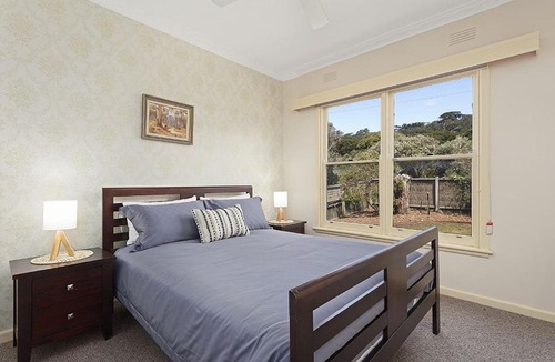 Point Lonsdale Hotel | Curragundi