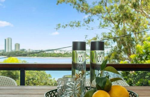 Currumbin House | Currumbin Beachfront Haven