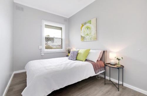 Murray Bridge House | Cute and Cosy - events, workers, getaways