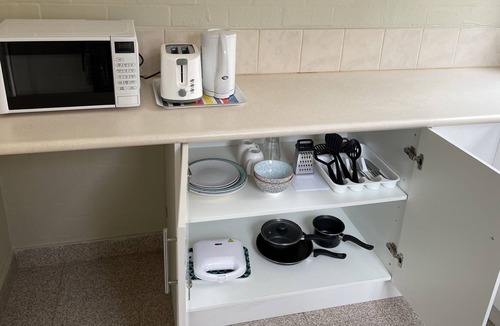 Doubleview Bed & Breakfast | Cute granny flat by the sea side