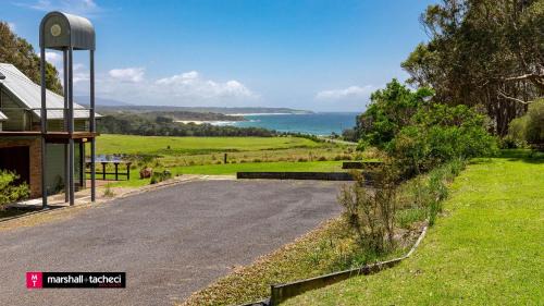 Barragga Bay House | Cuttagee Beach Cottage 2 - Tathra Bermagui Rd 3521