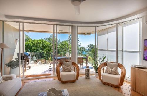 Noosa Heads Villa | 'Cuvee' - Beach, views, relax in style