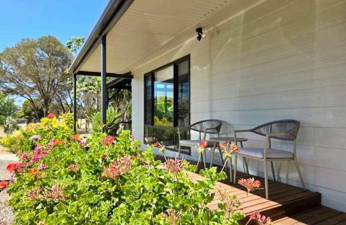 Cygnet River House | Cygnet Escape