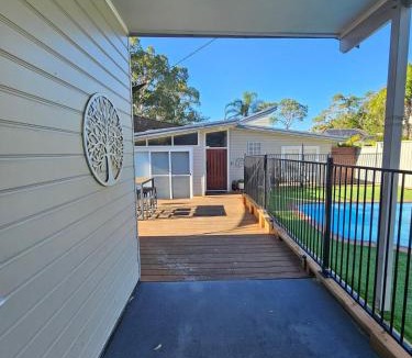 Lake Munmorah House | Cygnets