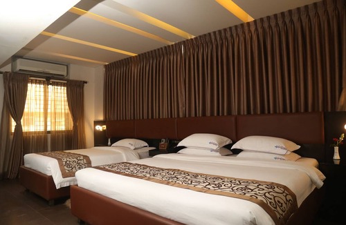 Banani Hotel | D'more Dhaka Hotel & Resort