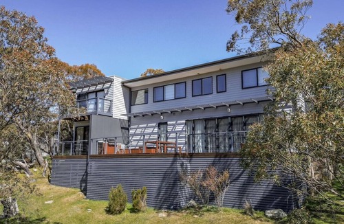 Crackenback Ski Chalet | Dacha Mountain Chalet | Crackenback | Large 2BR