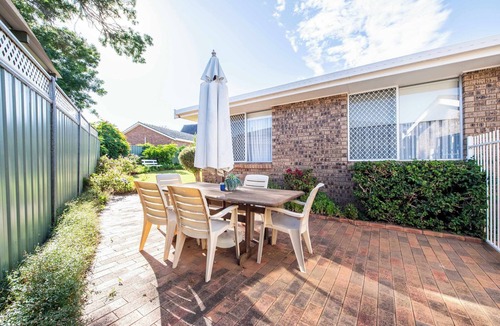 Dubbo House | Daisy's Lodge - Relaxed & Family-Friendly Stay