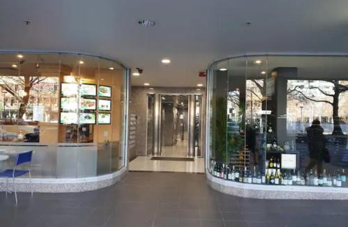 City East Apartment | Dana-Spacious Private Room in Shared 2-Bedroom Apartment-2