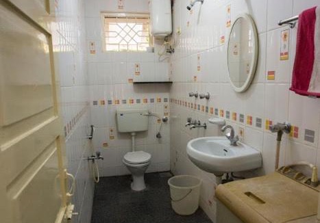 Caranzalem House | Darryl Ribeiro's 2BHK & 3BHK Apartment in a Villa