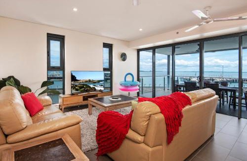 Darwin City Centre Apartment | Darwin Waterfront Luxury Suites