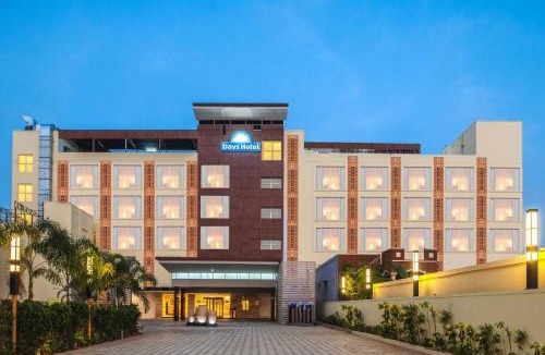 Kelambakkam Hotel | Days Hotel by Wyndham Chennai OMR