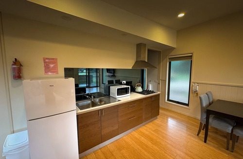 Cape Otway Cottage | DE 3 - Deluxe Open Plan Cabin