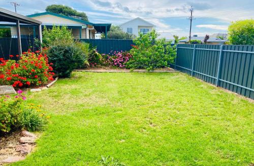 Port Willunga House | Decades