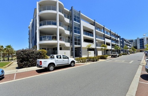 Mandurah Hotel | Del Mar 1