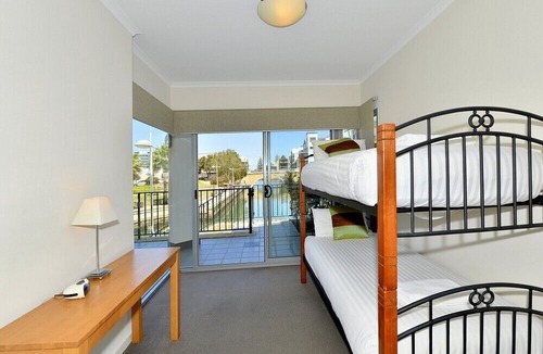 Mandurah Hotel | Del Mar 1