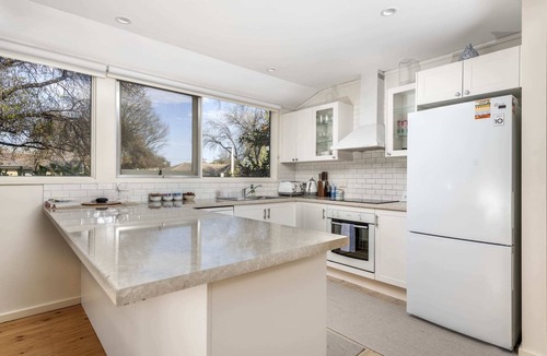 Watson House | Delightful Home In Watson