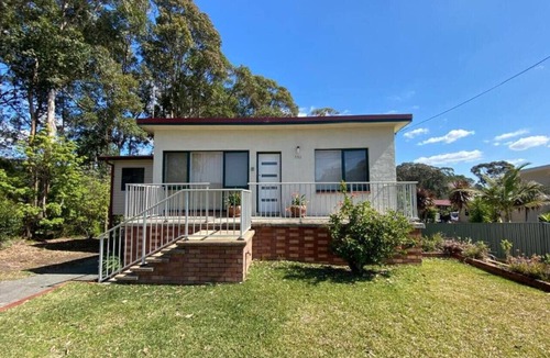 Denhams Beach House | Denhams Beach Cottage