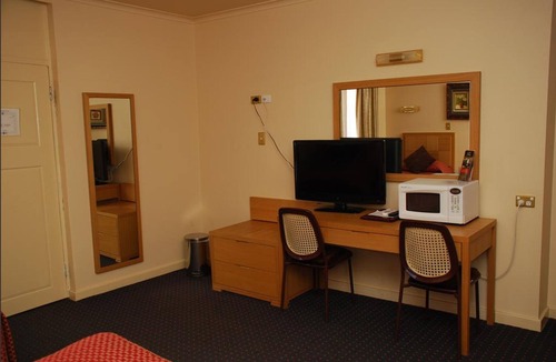 Broken Hill Hotel | Desert Sand Motor Inn