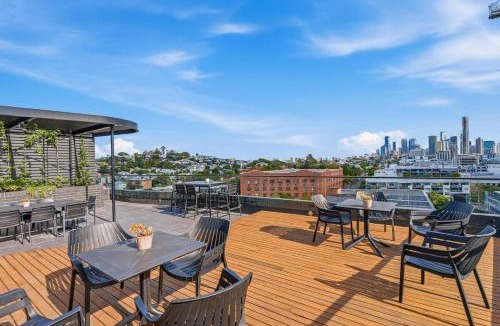 Teneriffe Apartment | Designed for Real Rest, Boutique Stay in Teneriffe
