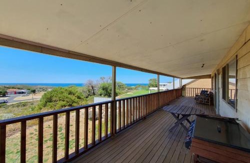 Guilderton House | Dhu View - Views for days