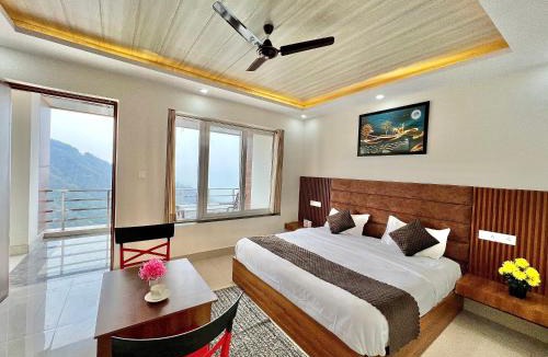 Lansdowne Hotel | Dhurva Hotel and Resort
