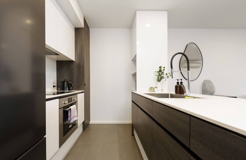Dickson Apartment | Dickson Deluxe 2BR Apartment