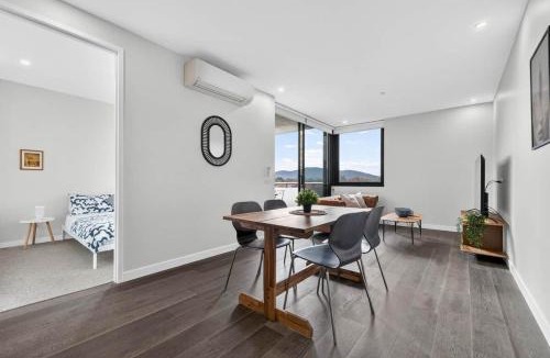 Dickson Apartment | Dickson New 2b2b w Free Parking in Calypso