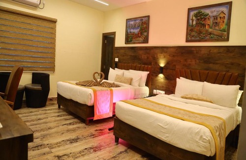 Bommaraspet Hotel | District Gravity- The Adventure Park