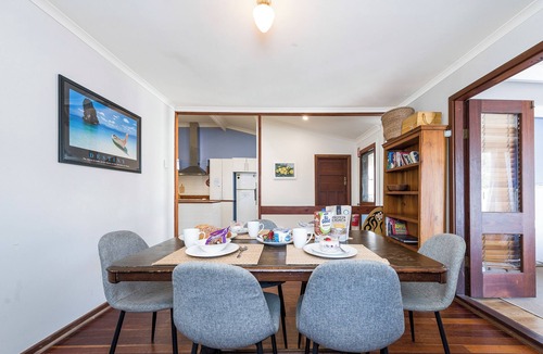 Lancelin House | Doc's Cottage Lancelin - Ocean Views - Pet Friendly.