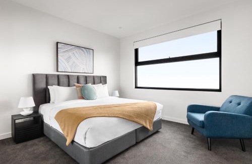 Elwood Apartment | Docker Street Apartments by Urban Rest
