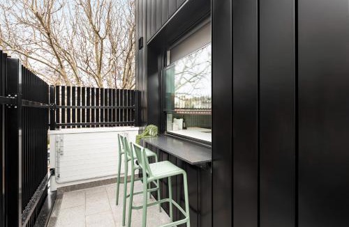 Elwood Apartment | Docker Street Apartments by Urban Rest