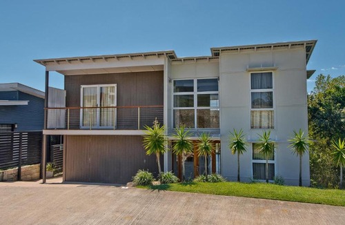 Brisbane Waterfront House | Dolce Villa @ Tangalooma