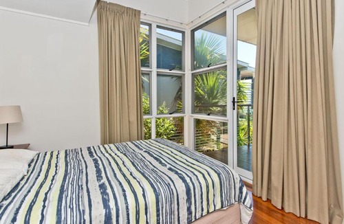 Brisbane Waterfront House | Dolce Villa @ Tangalooma
