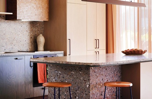 Mollymook Hotel | Dolphins Motel
