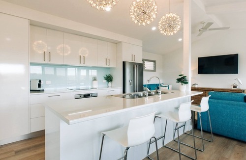 Lake Wangary House | Dolphinview is where luxury resides