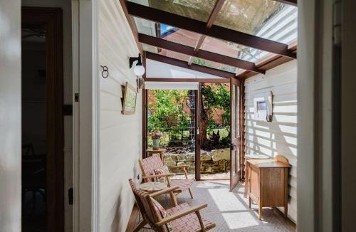 Milton House | Donovan's Cottage