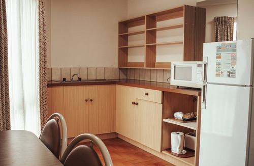 Warrnambool Hotel | Downtown Motel Warrnambool