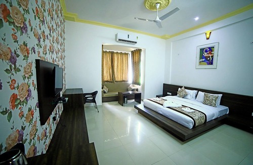 Udaipur Hotel | Dreams Resort Udaipur