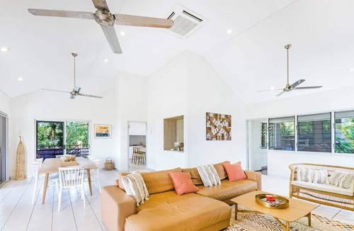 Nightcliff House | DRIFT Seaview Serenity at Luxe Poolside Villa