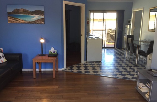 Esperance Apartment | Driftwood Apartments