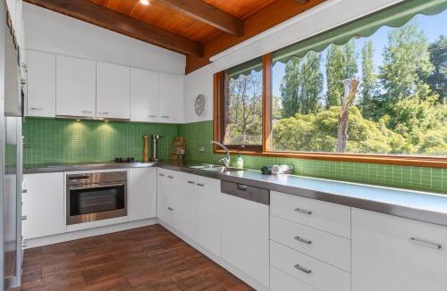 Dromana House | Dromana TreeHouse with Sea Views