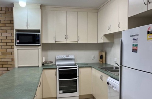 Kings Beach Apartment | Dulkara 8 2Br Kings Beach Location With Views