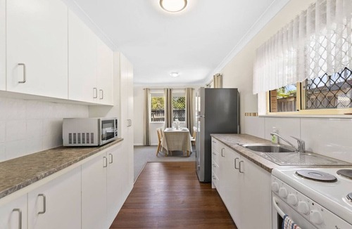 Acacia Ridge Apartment | Duplex stay with 2 private homes | Dual Units