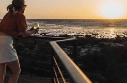 Koolywurtie House | Dusk at Bluff Beach